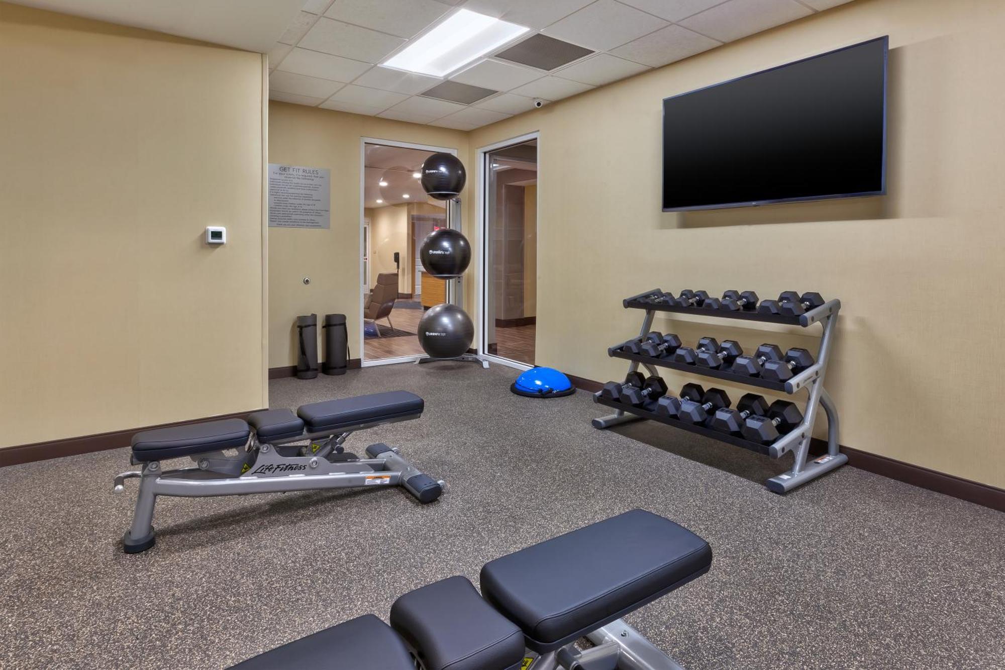 Cascade Towneplace Suites By Marriott Grand Rapids Airport Southeast מראה חיצוני תמונה