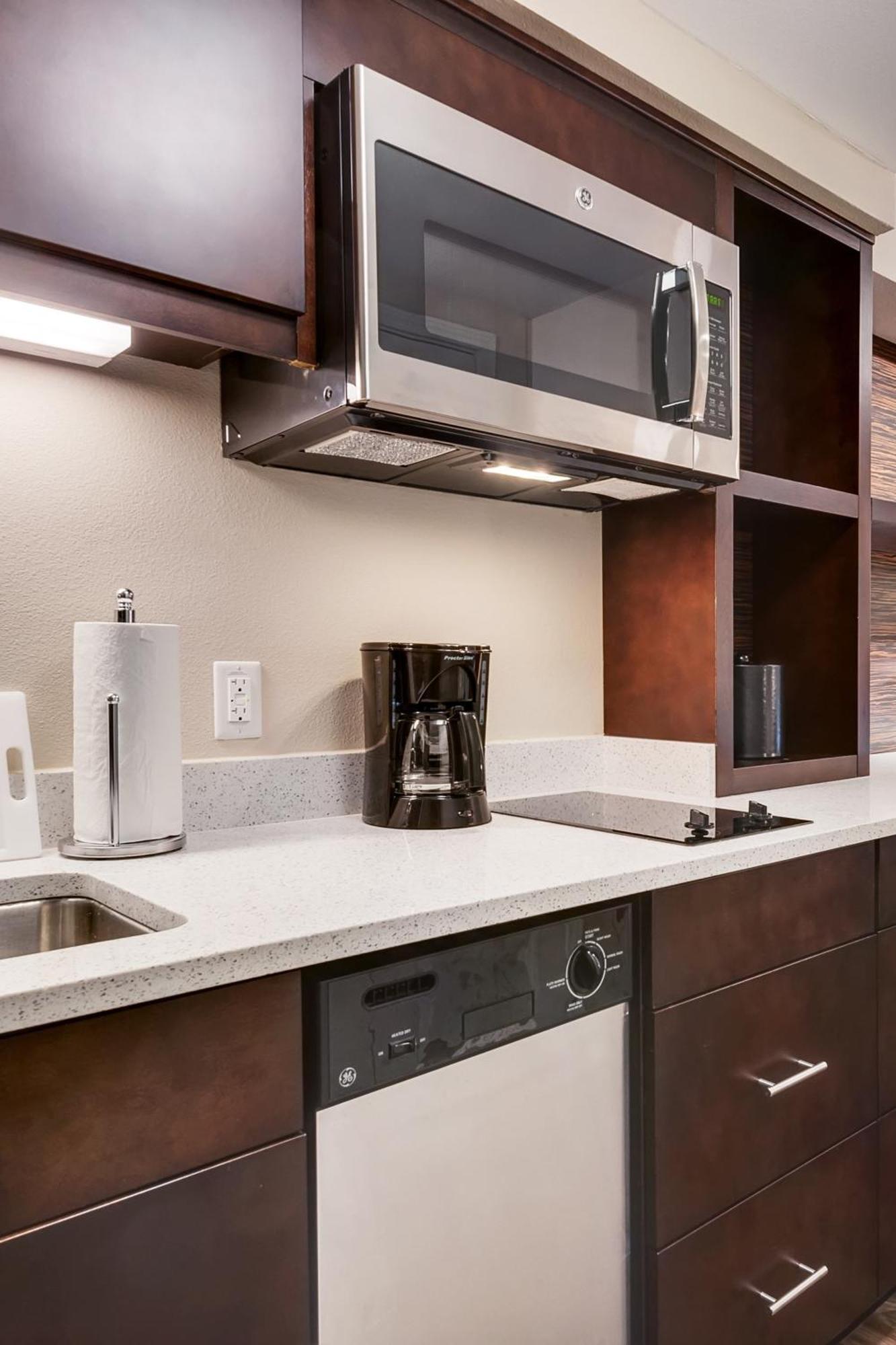 Cascade Towneplace Suites By Marriott Grand Rapids Airport Southeast מראה חיצוני תמונה
