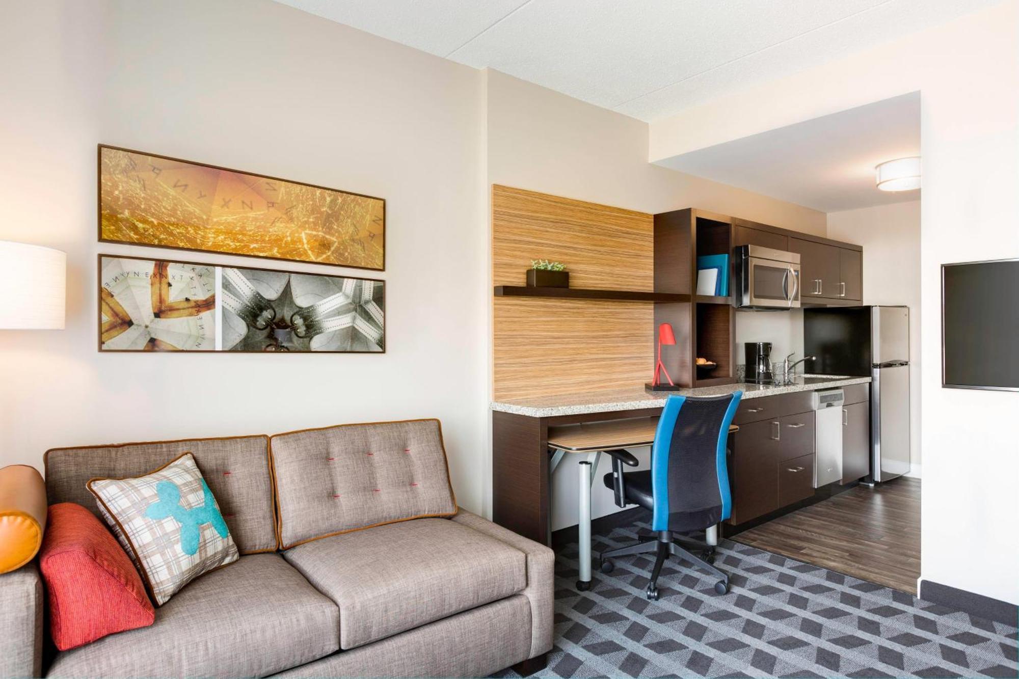 Cascade Towneplace Suites By Marriott Grand Rapids Airport Southeast מראה חיצוני תמונה